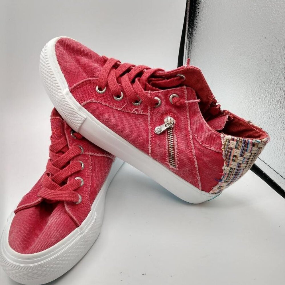NWOT Blowfish Malibu Jester Cherry Smoked Canvas Shoes/Sneakers